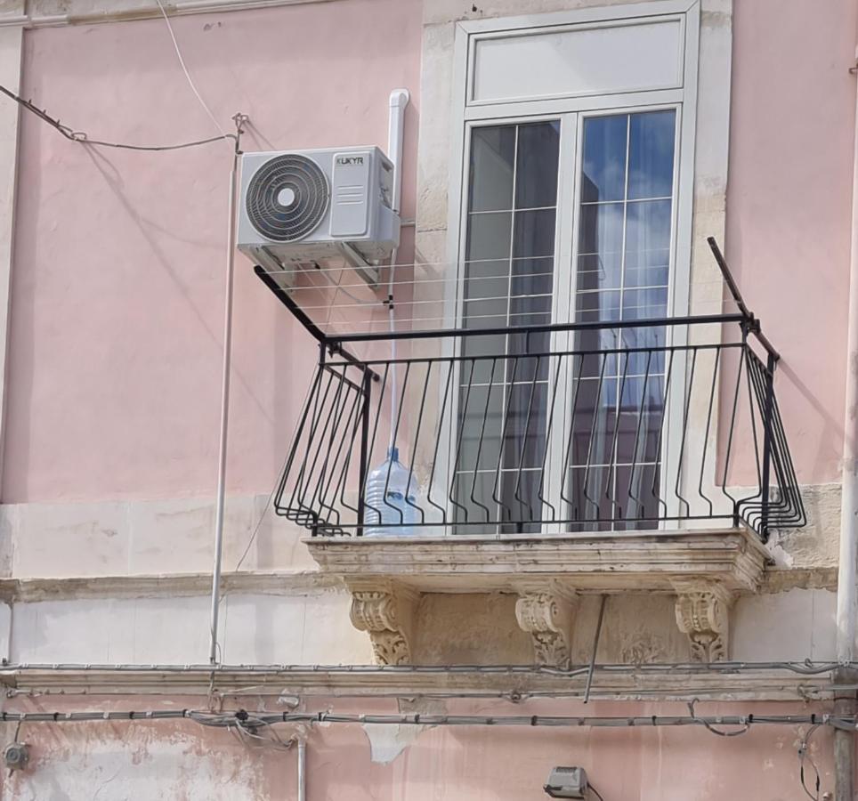 Вілла Residenza Giuseppina Syracuse Екстер'єр фото